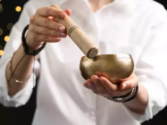 Khí công y học & chữa bệnh bằng âm thanh