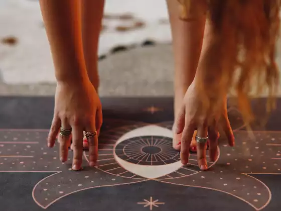 SPARK YOUR LIFE: Sesión de Vinyasa Flow Yoga de 60 min con Dagmar Spremberg