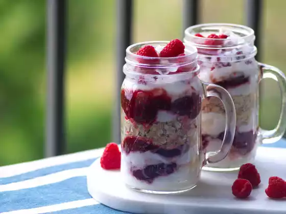 Easy Overnight Oatmeal Jars