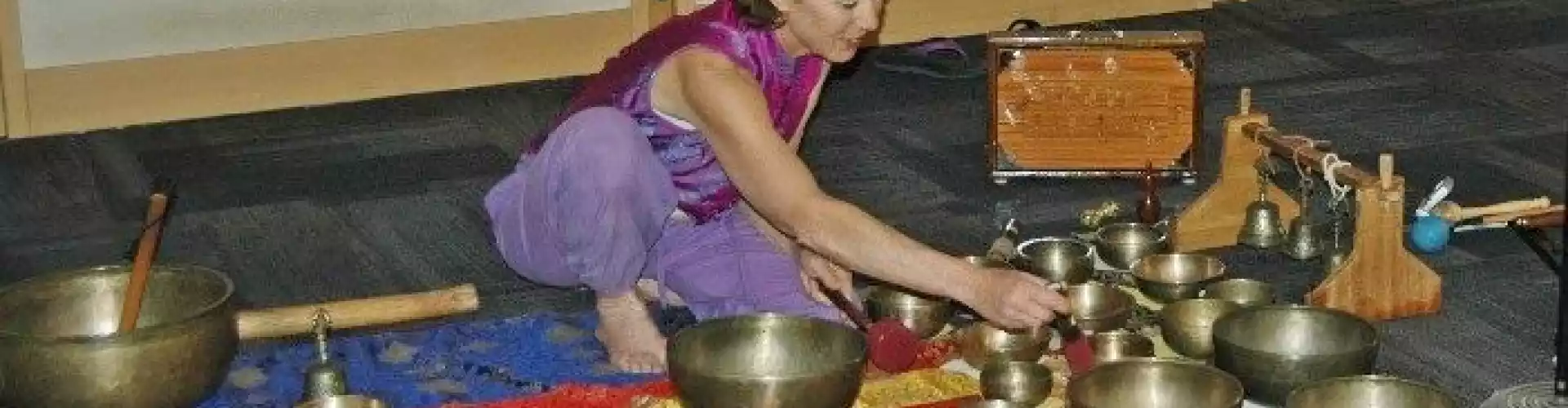 Tibetan Bowls: Meditate & Self Healing with One- Three Bowls - Online Class by Diane Mandle
