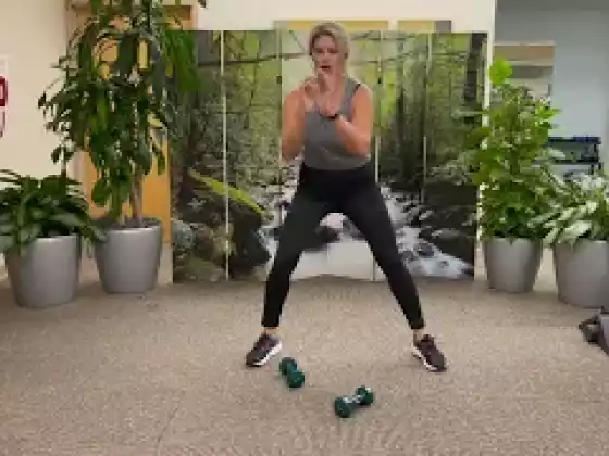 锻炼课程：30 分钟 HIIT 训练课程
