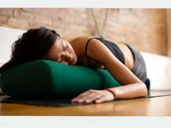 Yoga tranquillo Calma: Sdraiati nell'abbandono