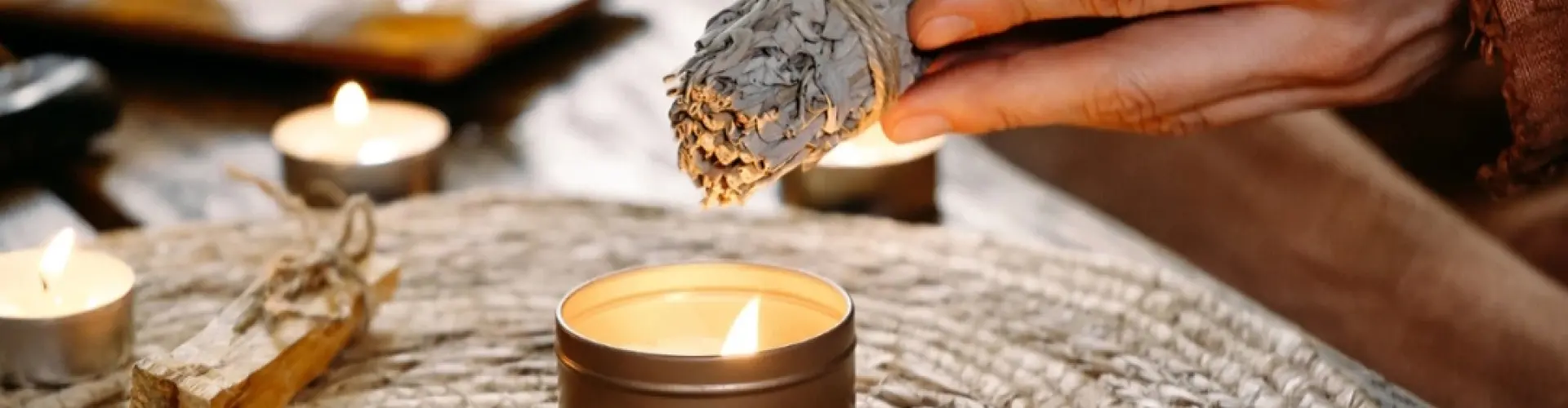 Meditação Sagrada da Lua Nova - Online Class by Cassaundra Paolini